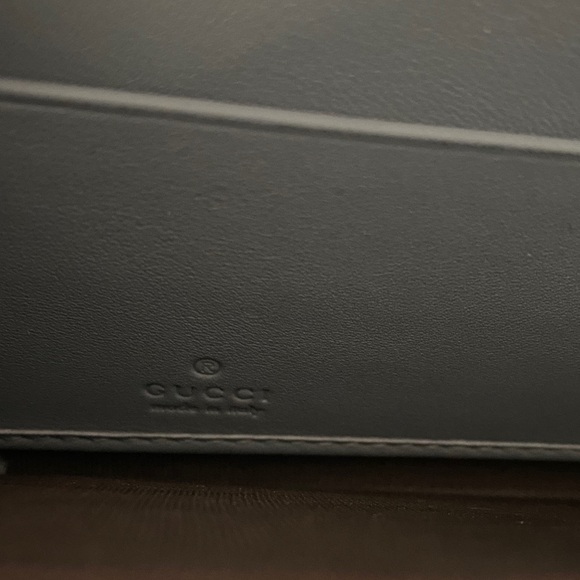 Gucci brown Leather Zip Wallet - Picture 5 of 11